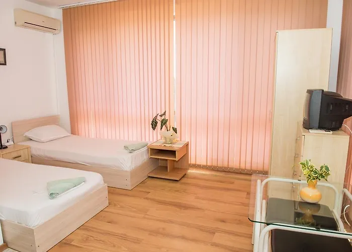 ゲストハウス Fiore