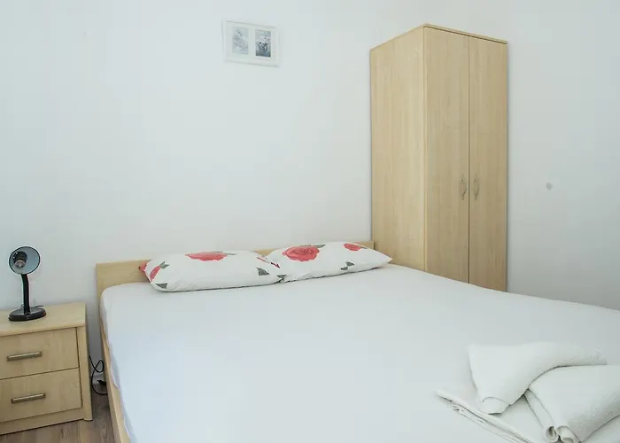 Fiore ゲストハウス *